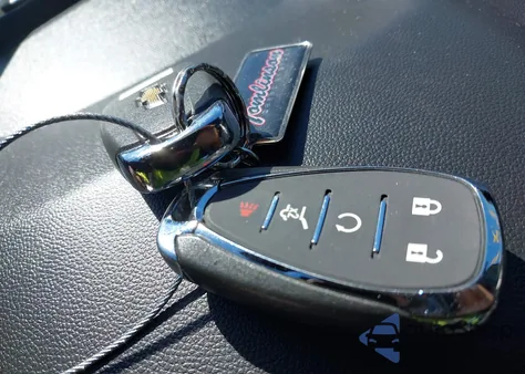 2023 Chevrolet Trailblazer Fwd Rs z USA, uszkodzony, nr VIN KL79MTSL6PB071848